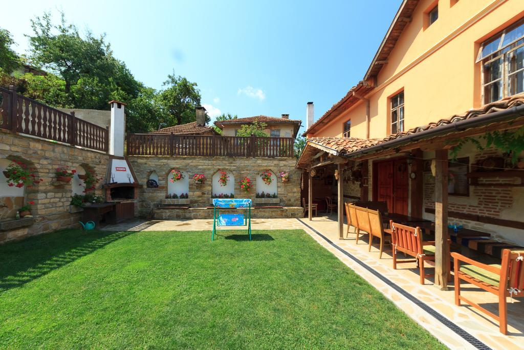 Chamurkov Guest House Veliko Tarnovo Ngoại thất bức ảnh